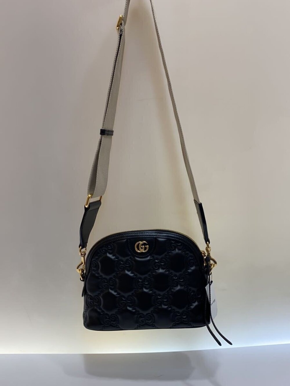 Gucci GG MATELASSE Shoulder Bag Leather Black All over chain strap